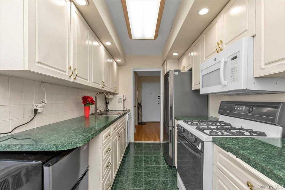 Bayside $280,000 合作公寓 照片 7