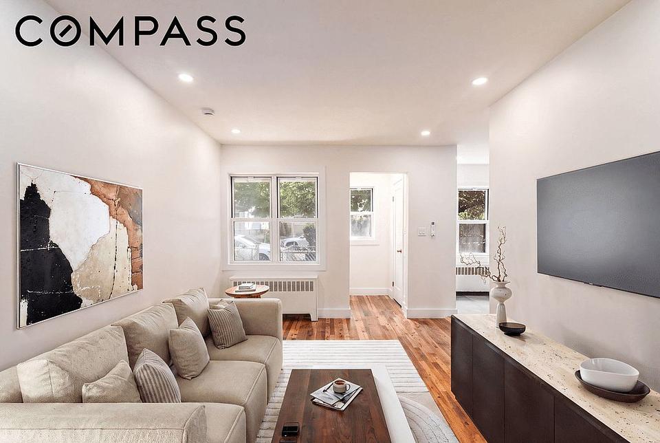 Bayside $849,000 独栋住宅 照片 1