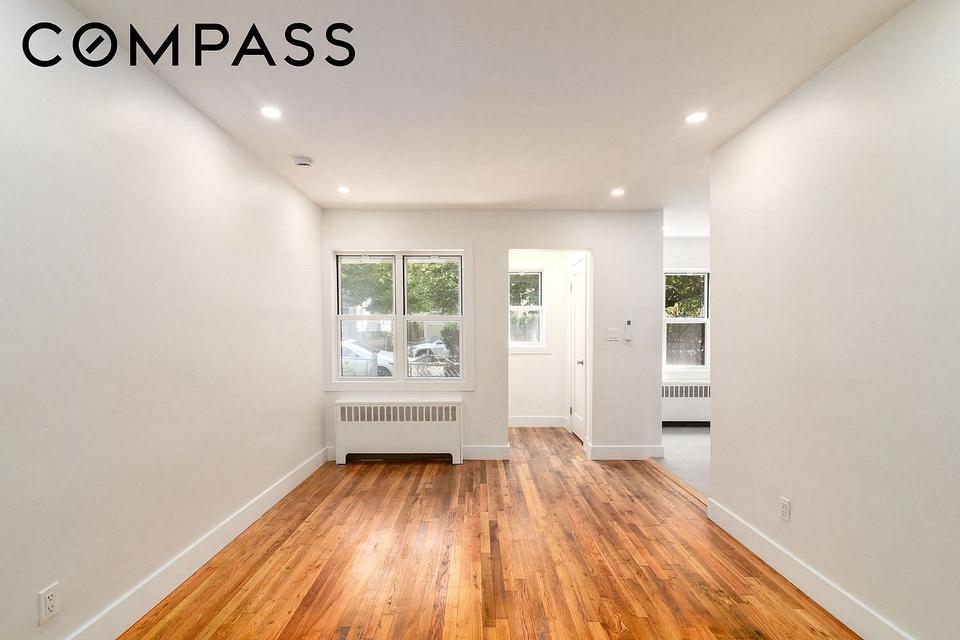 Bayside $849,000 独栋住宅 照片 2
