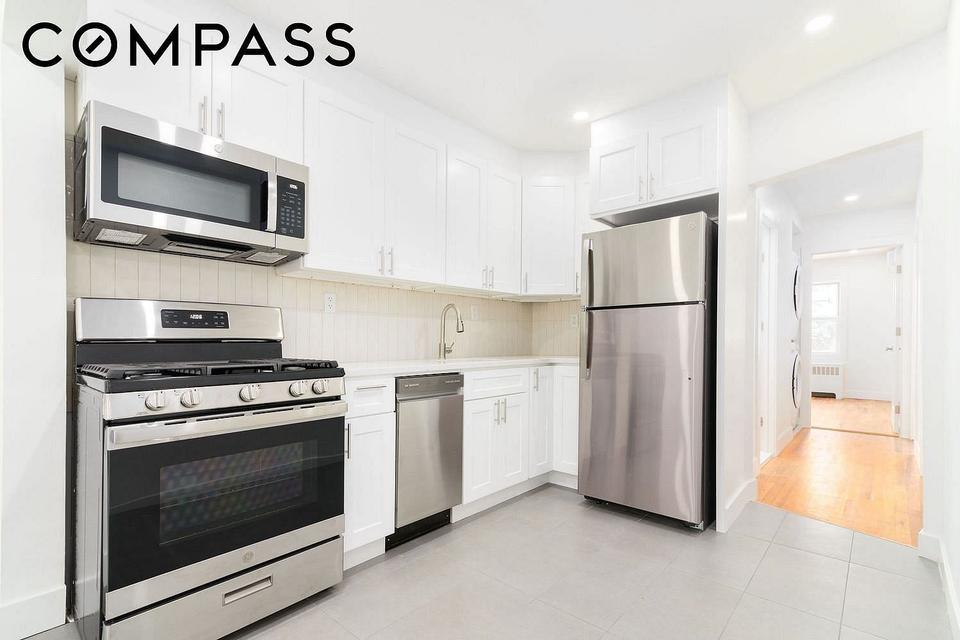 Bayside $849,000 独栋住宅 照片 8
