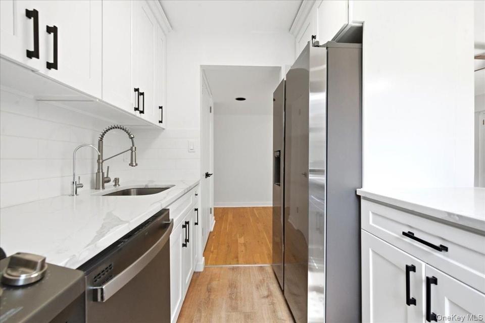 Great Neck $319,000 花园式公寓 照片 2