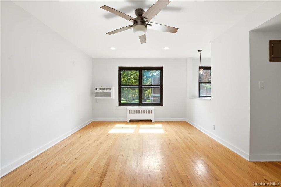 Great Neck $319,000 花园式公寓 照片 6