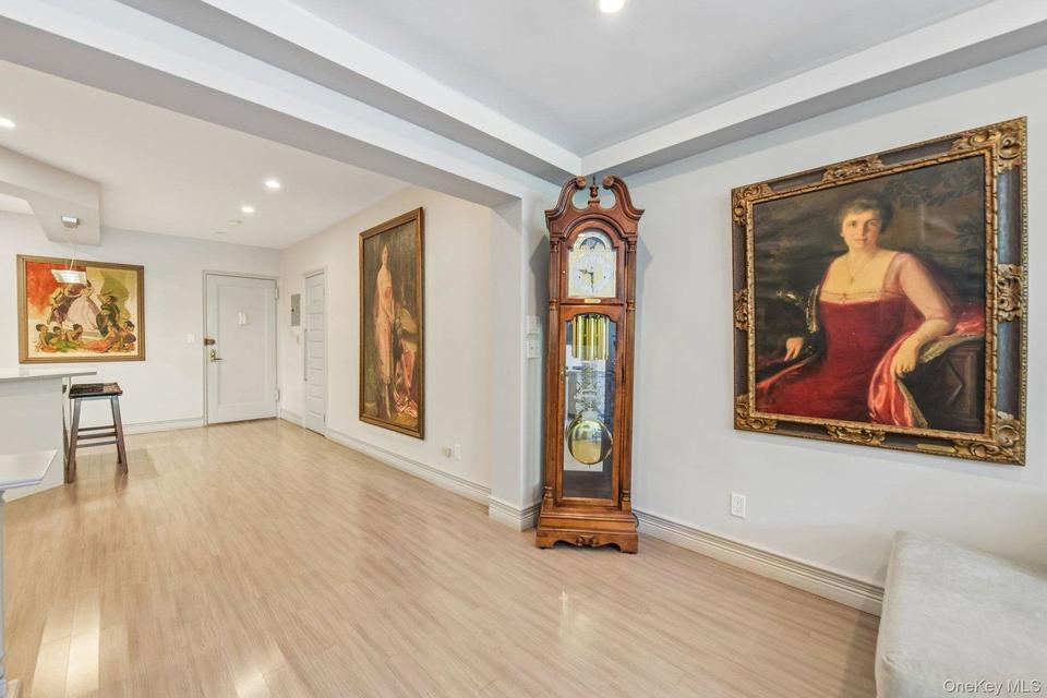 Great Neck $379,000 花园式公寓 照片 6