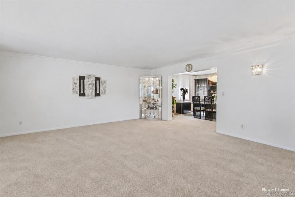 Port Washington (Soundview) $1,399,000 扩建 Colonial 独栋 照片 5