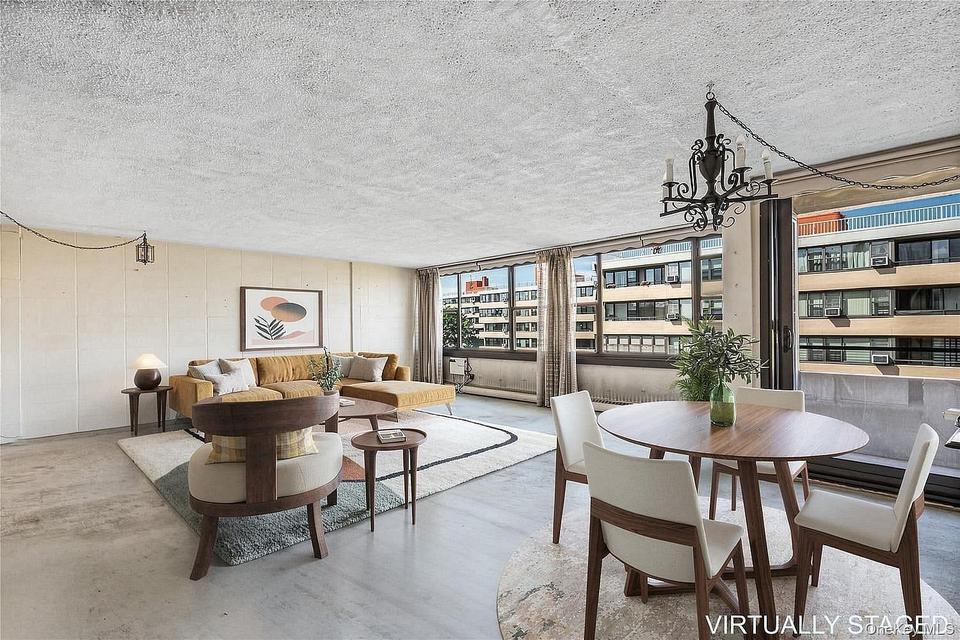 Whitestone $370,000 合作公寓 照片 2
