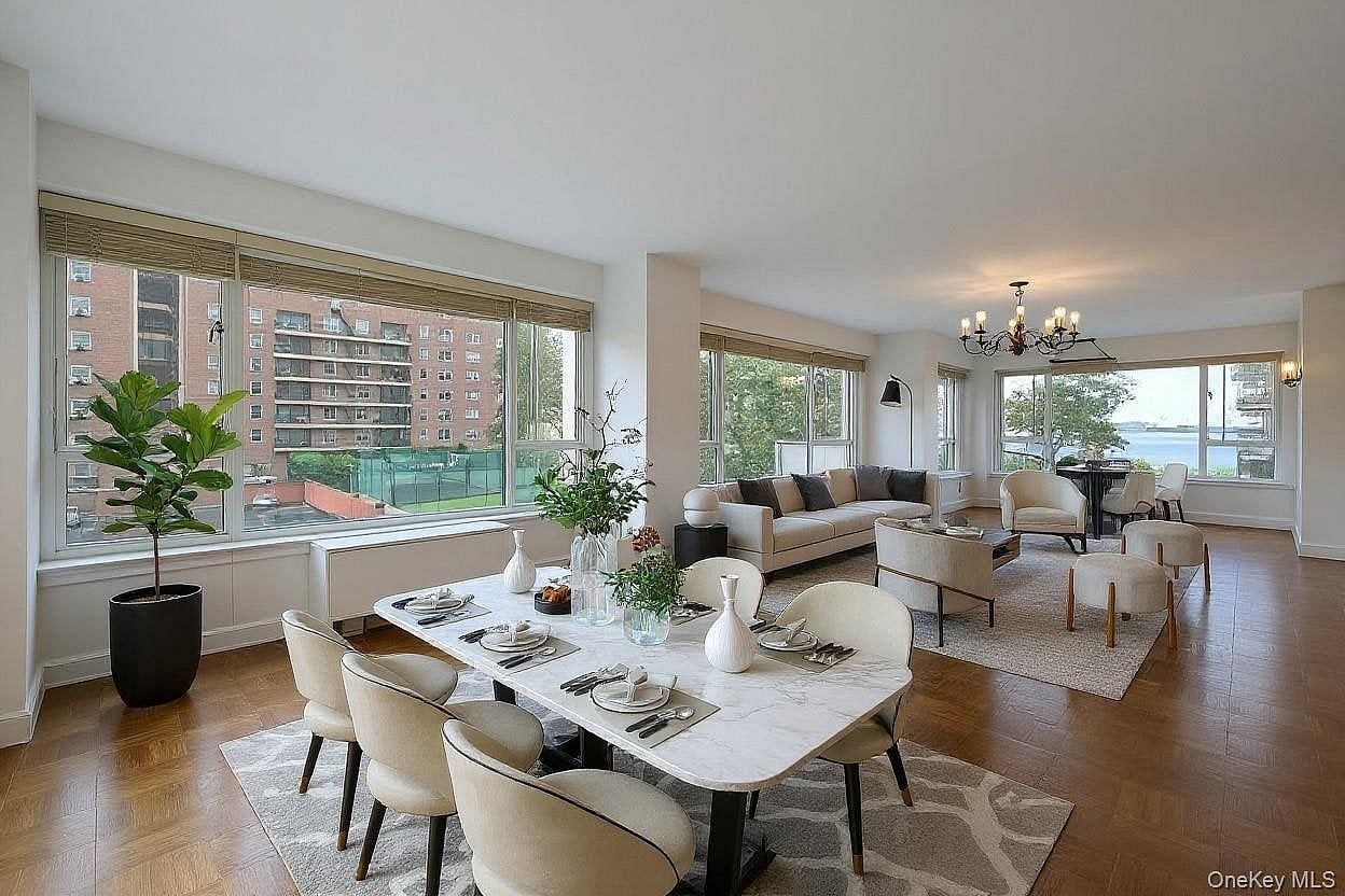 Whitestone (Cryder House) $658,888 合作公寓 照片 1