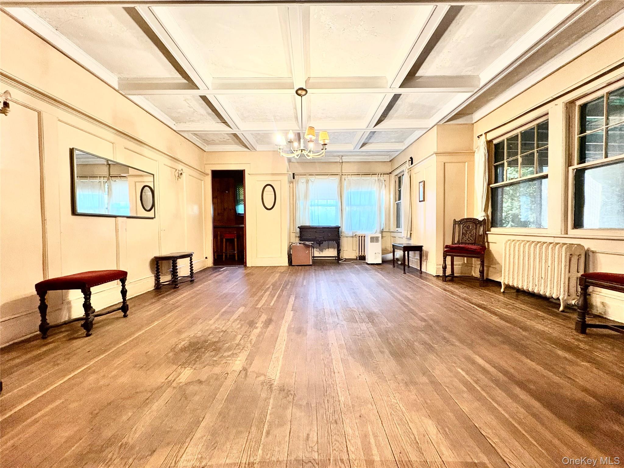 Little Neck (Douglas Manor) $1,280,000 独栋住宅（Craftsman） 照片 5