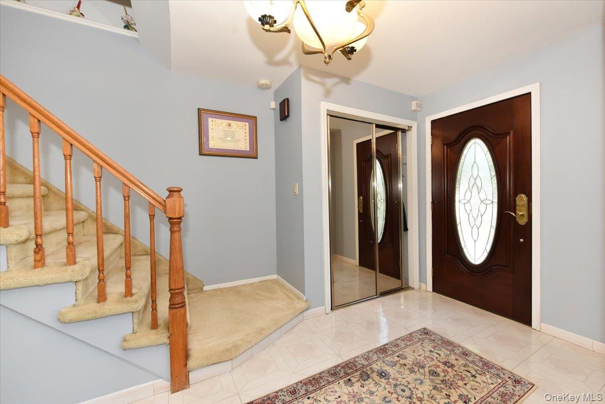 Little Neck $1,355,000 独栋住宅（Colonial） 照片 5
