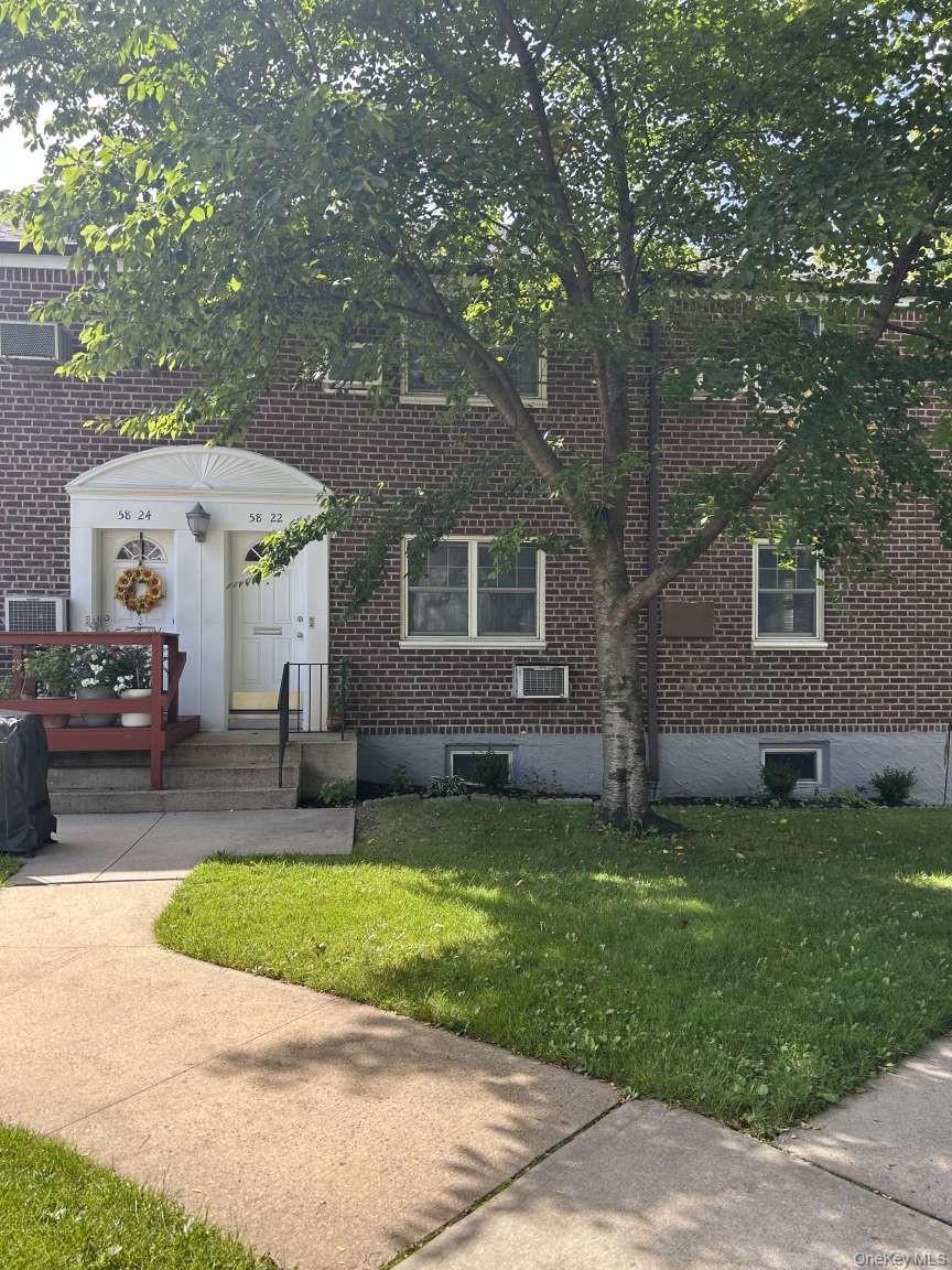 Little Neck $435,000 合作公寓 照片 1