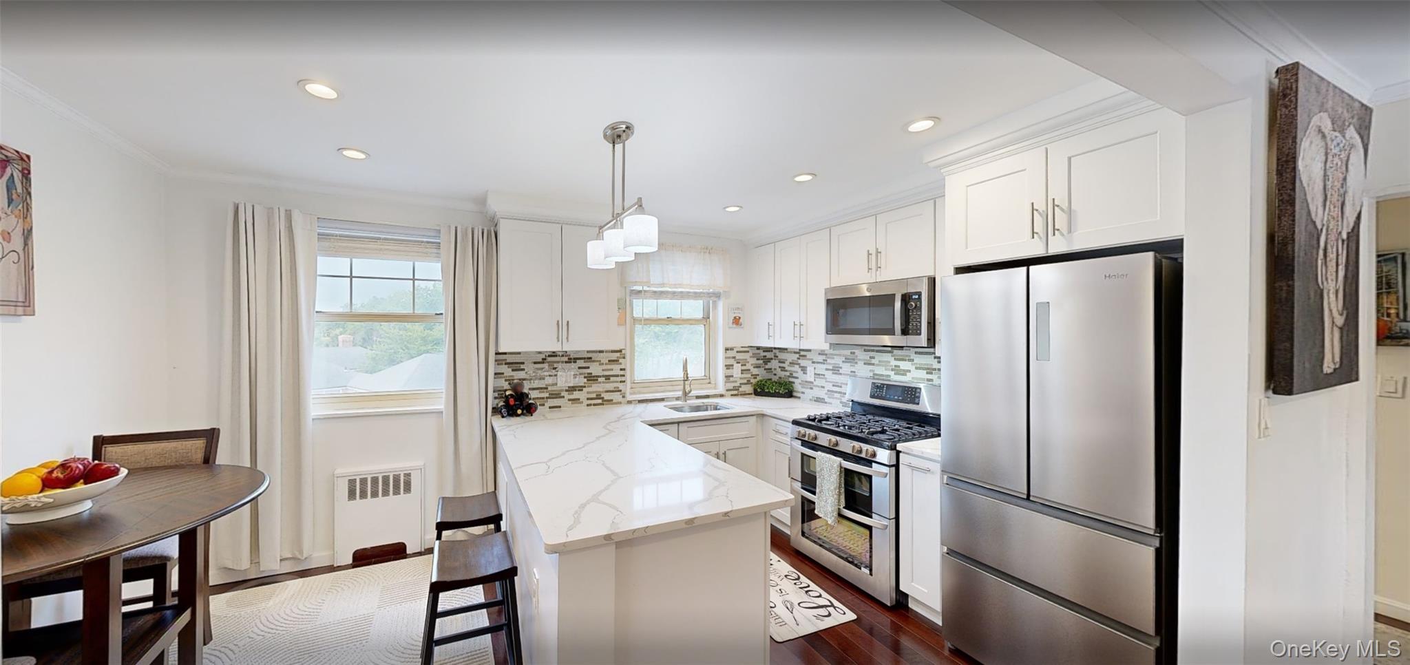 Little Neck $435,000 合作公寓 照片 8