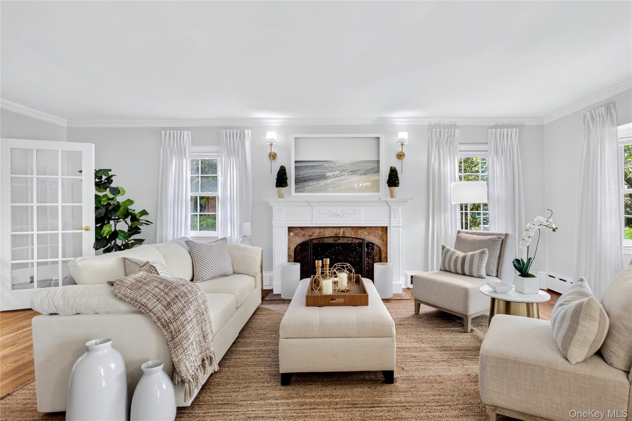 Manhasset (Munsey Park) $2,998,000 中央大厅 Colonial 独栋 照片 6