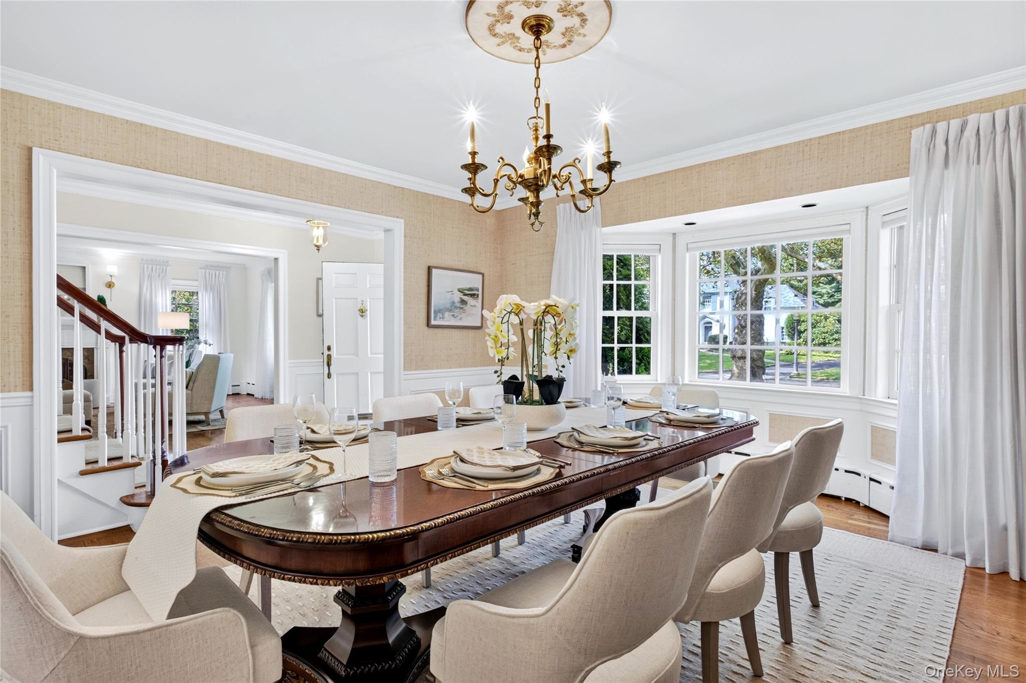 Manhasset (Munsey Park) $2,998,000 中央大厅 Colonial 独栋 照片 7