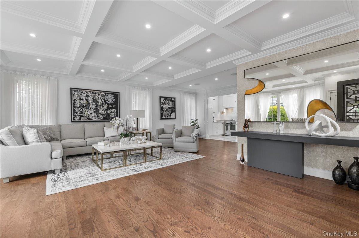 Manhasset (Flower Hill) $6,250,000 Colonial 独栋 照片 4