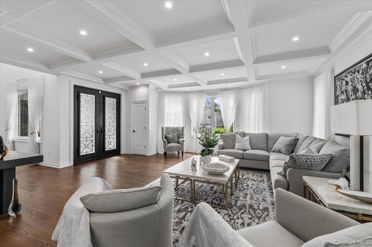 Manhasset (Flower Hill) $6,250,000 Colonial 独栋 照片 5