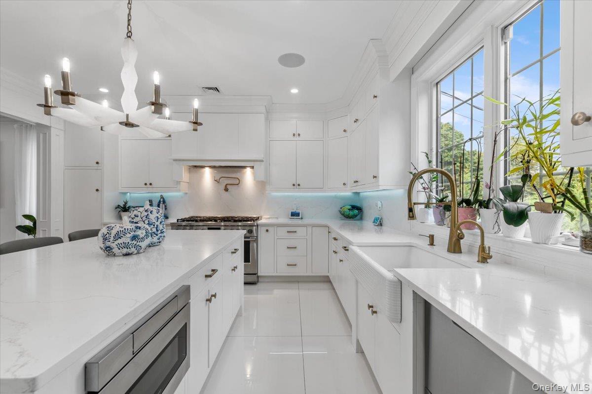 Manhasset (Flower Hill) $6,250,000 Colonial 独栋 照片 10