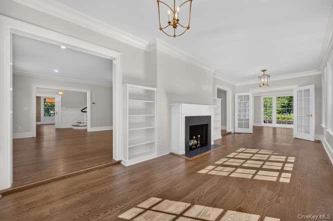 Manhasset (Plandome) $8,998,000 中央大厅 Colonial 独栋 照片 9