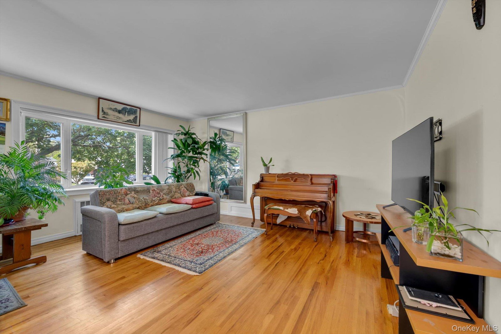Oakland Gardens $1,200,000 独栋住宅 照片 3