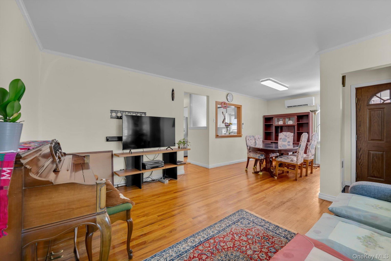 Oakland Gardens $1,200,000 独栋住宅 照片 4