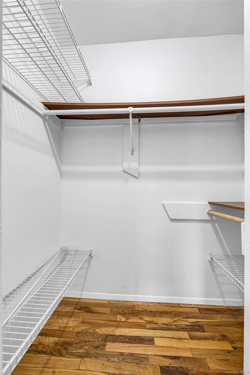 Oakland Gardens $738,000 公寓（Condo） 照片 10
