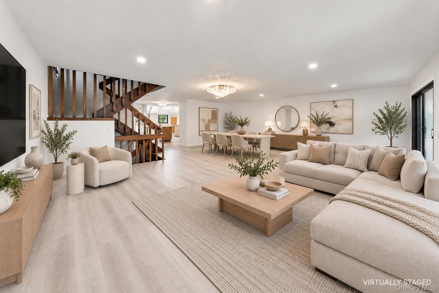 Port Washington (Flower Hill) $1,085,000 端户联排 照片 7