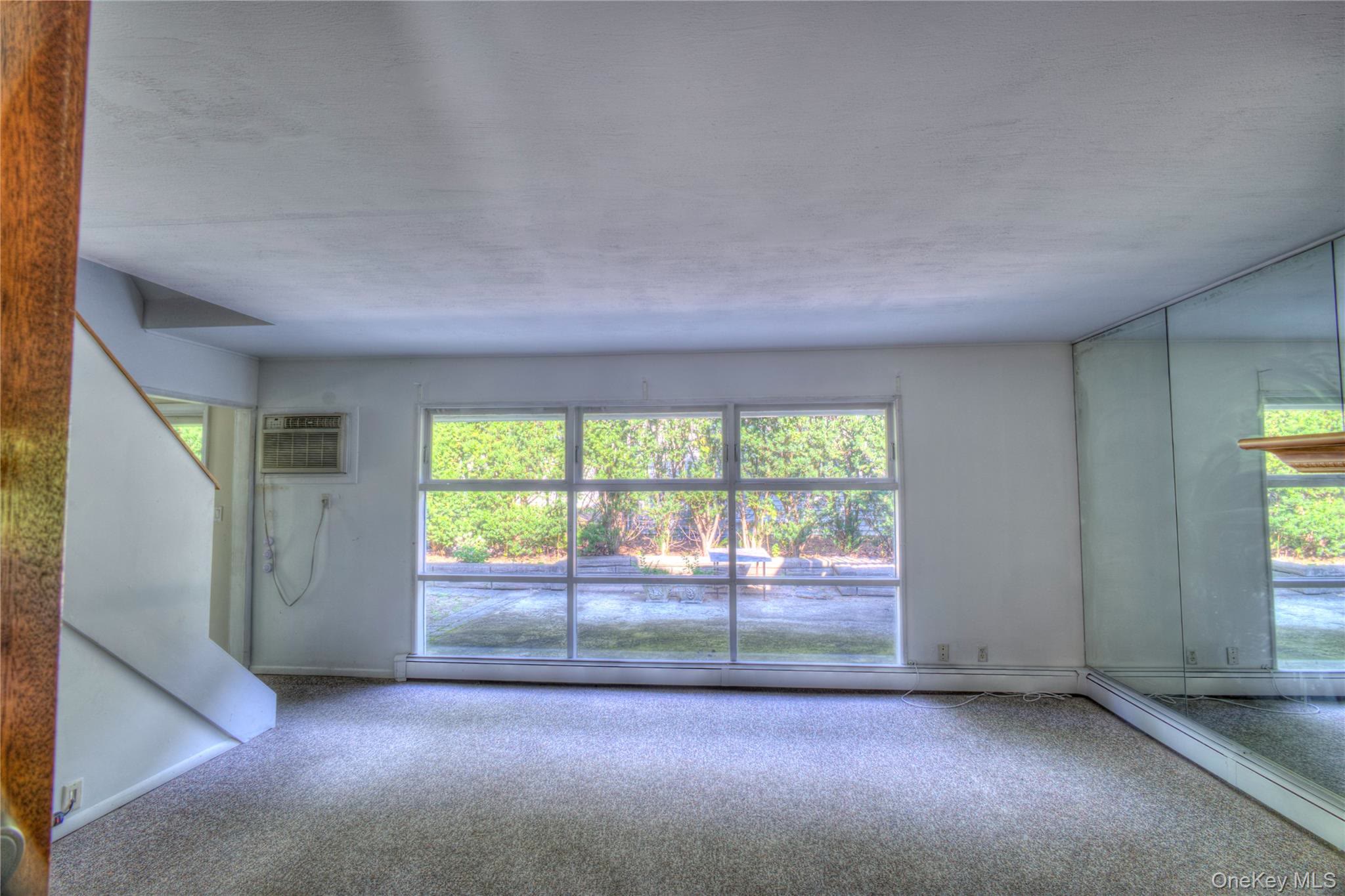 Port Washington (Terrace) $949,990 Cape Cod 独栋 照片 4