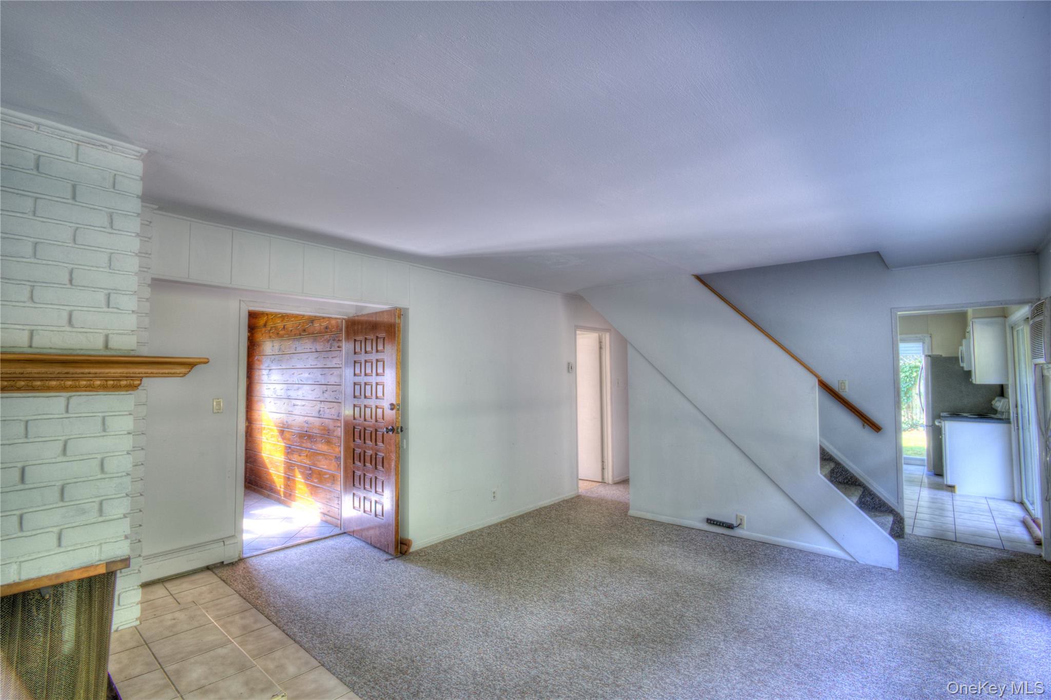 Port Washington (Terrace) $949,990 Cape Cod 独栋 照片 5