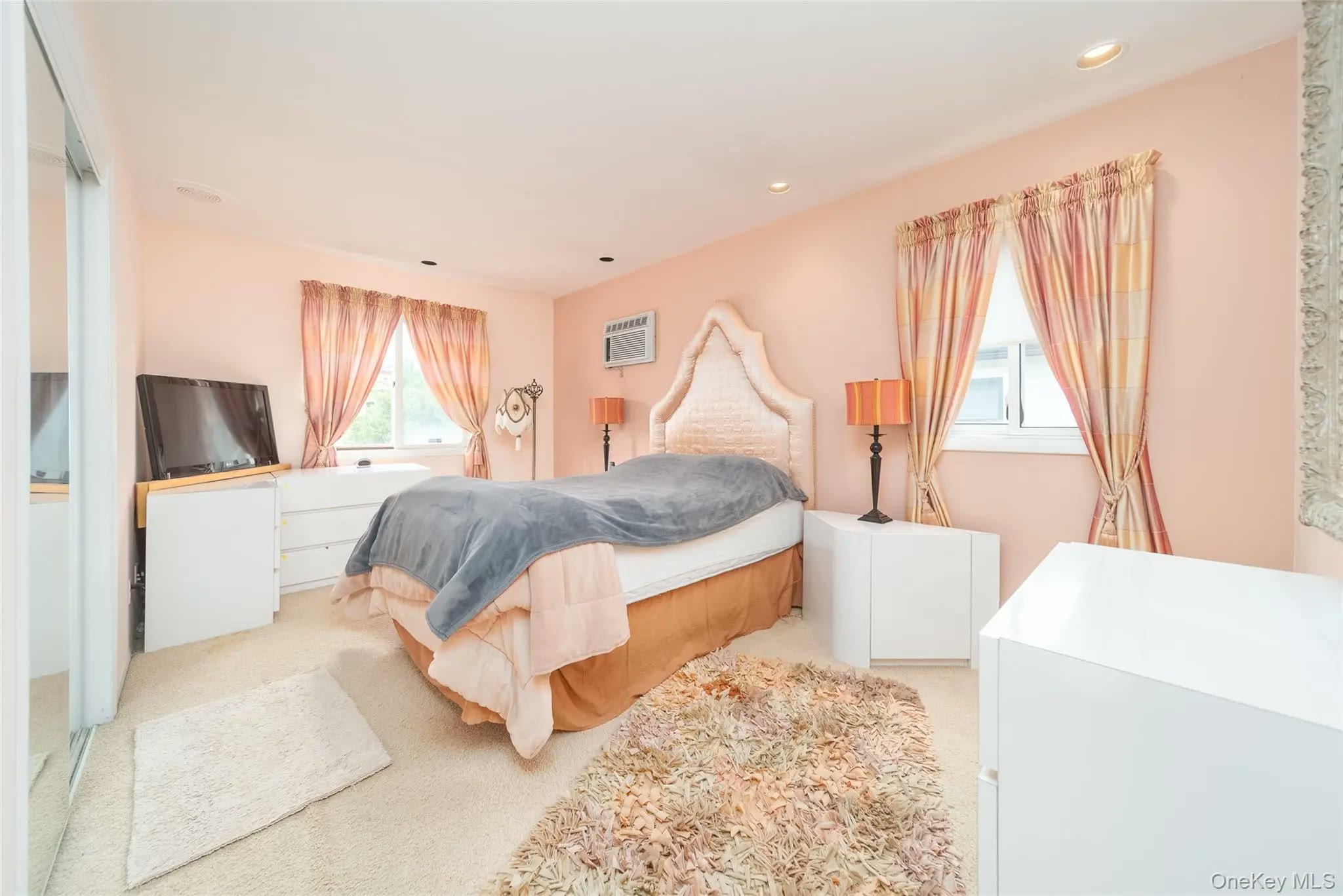 Whitestone $1,388,000 独栋住宅 照片 10