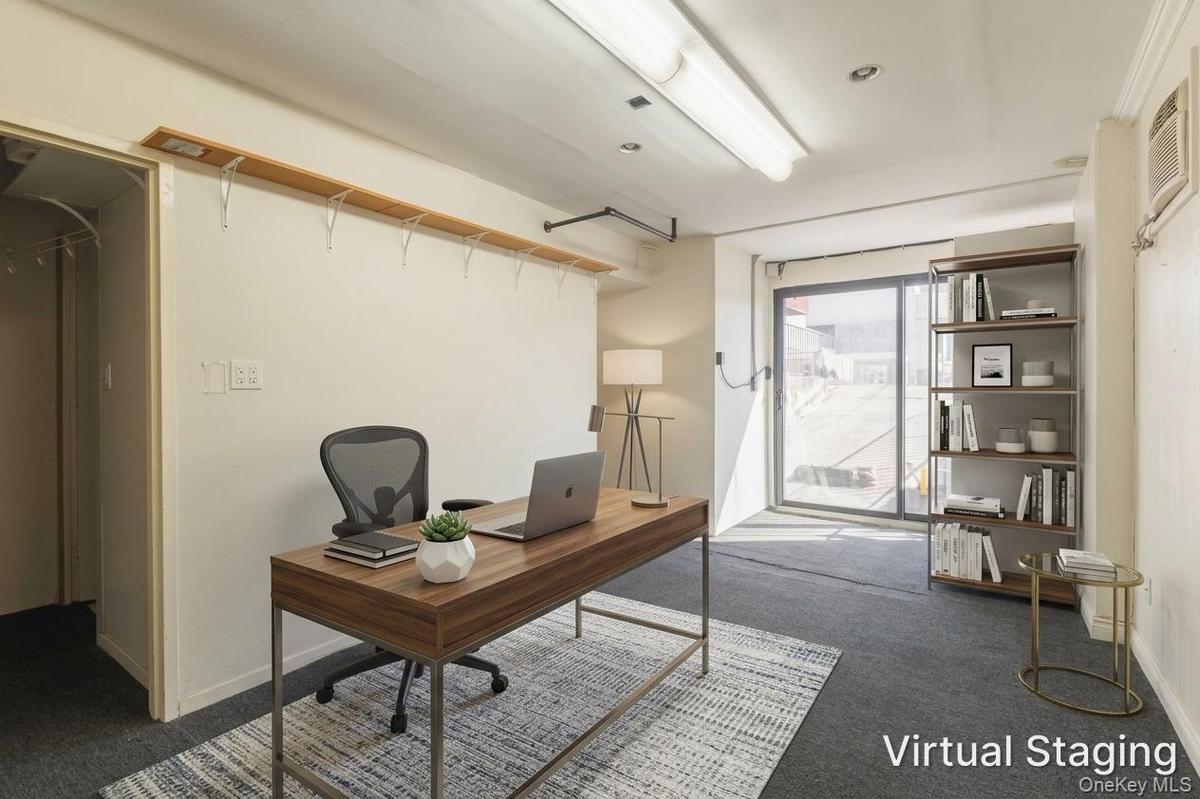 Flushing $1,300,000 多家庭住宅 照片 3