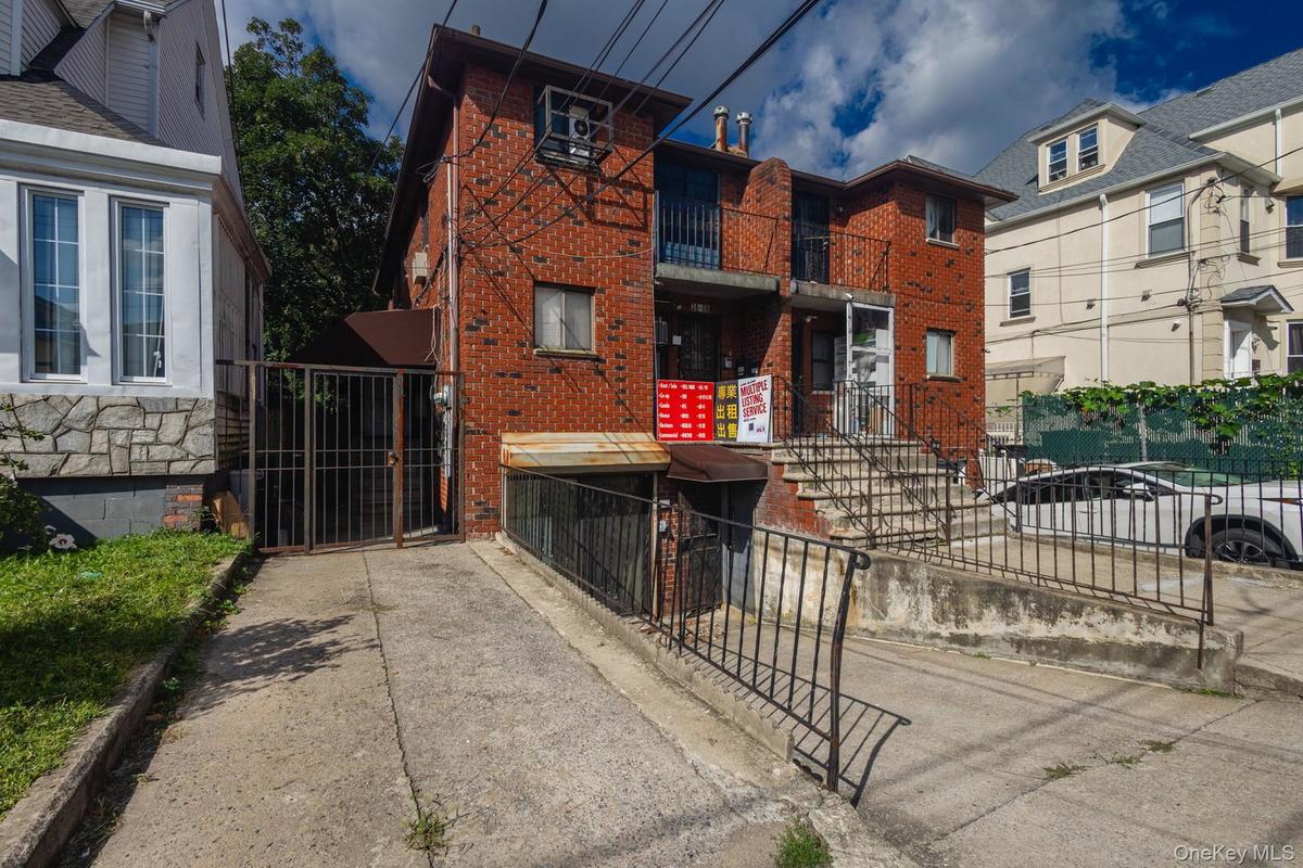 Flushing $1,300,000 多家庭住宅 照片 8