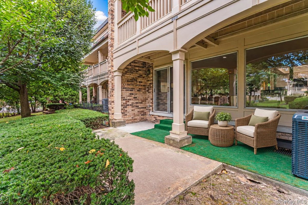 Bayside $799,000 公寓（triplex） 照片 10