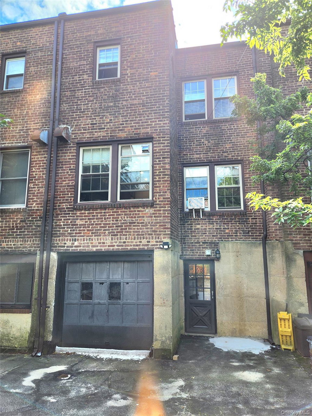 Bayside $968,000 独栋住宅（Tudor 风格） 照片 10
